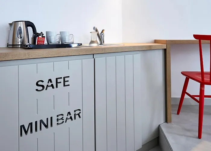 Ξενοδοχείο Aperanto 4*