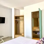 Hotel Aperanto Oia (Santorini)