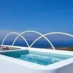 Aperanto Hotel 4*