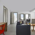 Aperanto Hotel