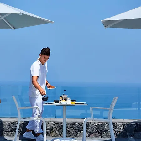 Aperanto Hotel Oia (Santorini)