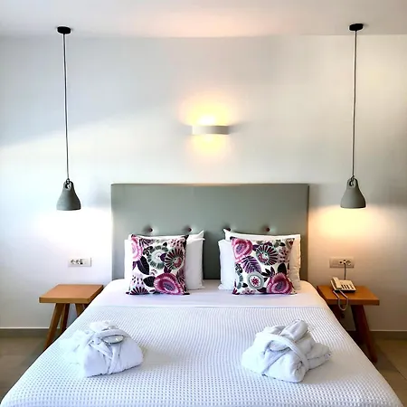 Aperanto Oia (Santorini)