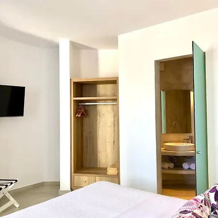 Hotel Aperanto Oia (Santorini)