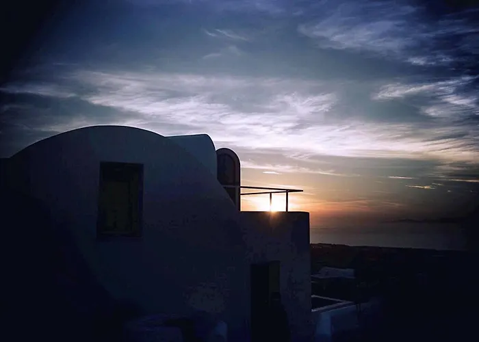 Aperanto Hotel Oia (Santorini)